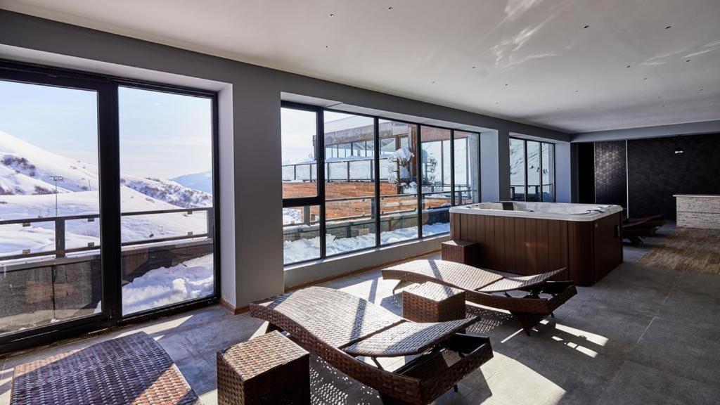 Gudauri Loft -Apartment Екстер'єр фото